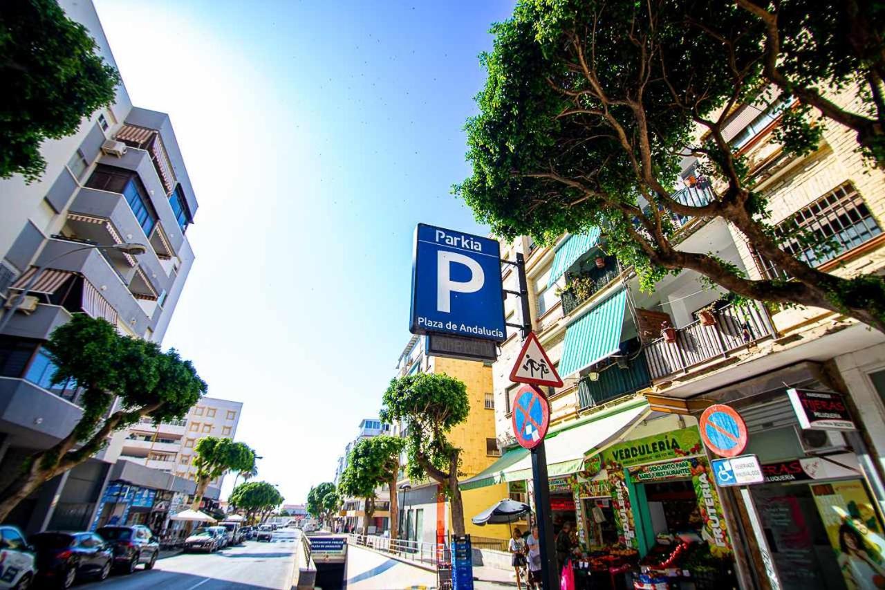 New Apartamento Centro De Torremolinos Con Parking Exterior foto