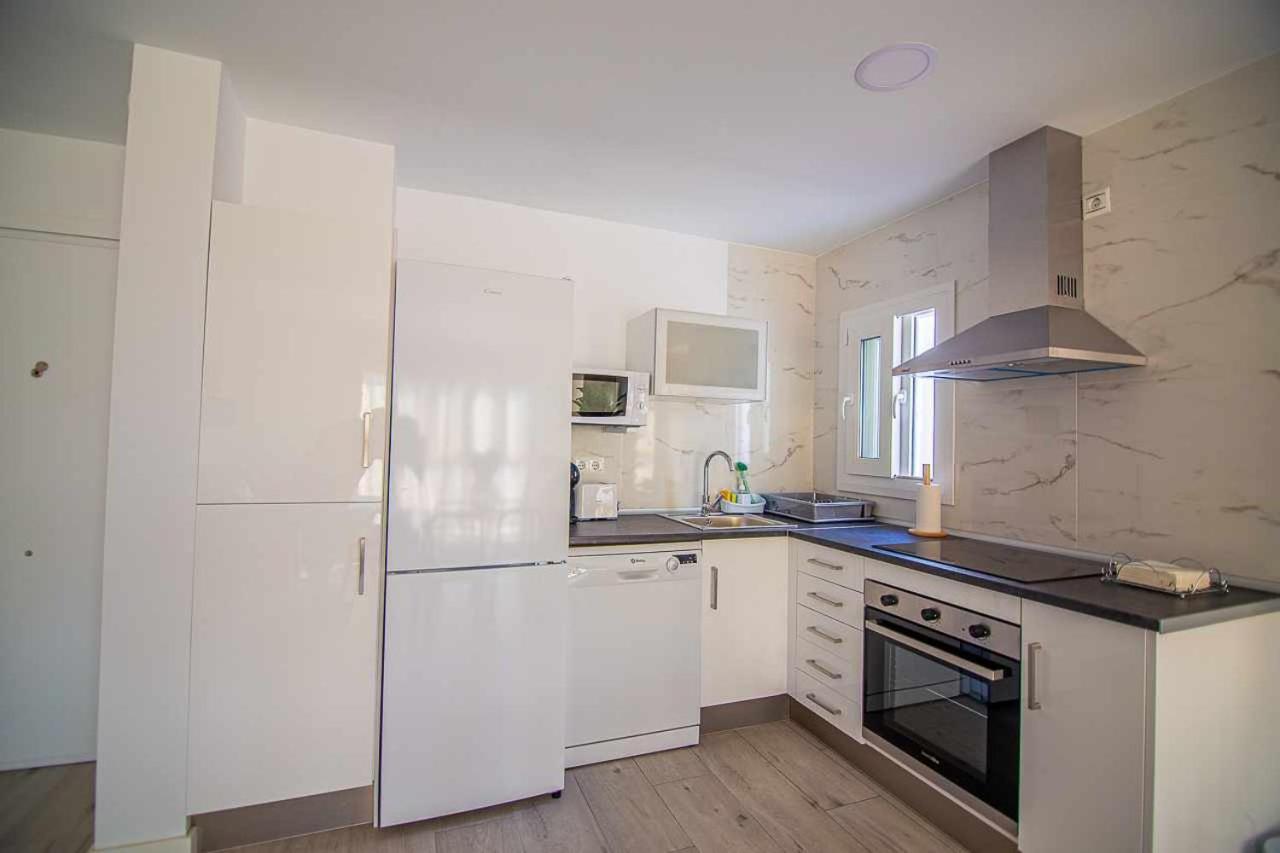 New Apartamento Centro De Torremolinos Con Parking Exterior foto