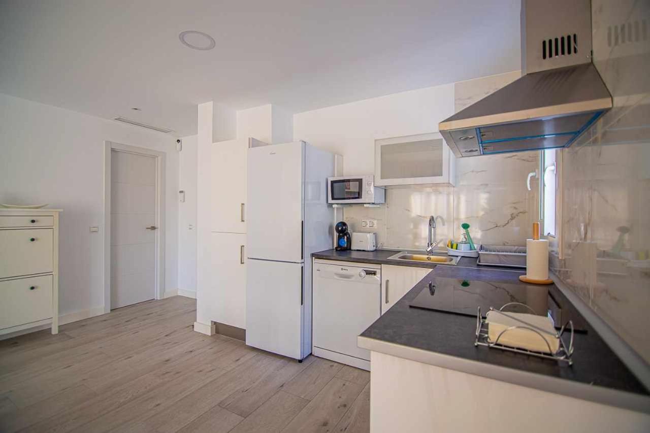 New Apartamento Centro De Torremolinos Con Parking Exterior foto